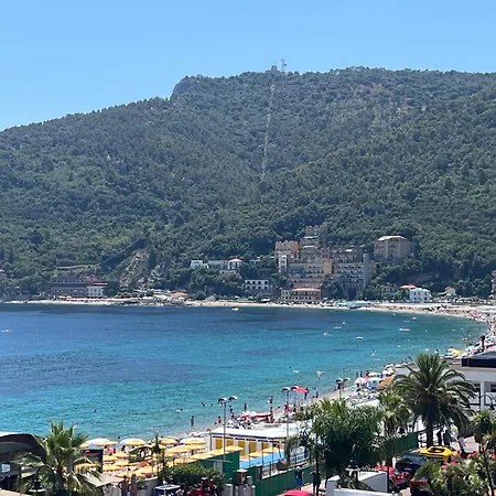 Sea View - La Perla Sul Mare Con Box Auto Apartman